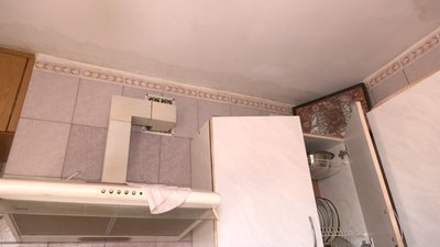 У харківській багатоповерхівці затопило 15 квартир — сусід зрізав батареї У харківській багатоповерхівці затопило 15 квартир — сусід зрізав батареї