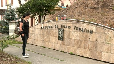 “Все одно чекаю, що він повернеться”. Сповідь матері, спогади знайомих про захисника з Прикарпаття Романа Дубінського “Все одно чекаю, що він повернеться”. Сповідь матері, спогади знайомих про захисника з Прикарпаття Романа Дубінського