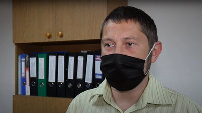На Тернопільщині люди протестують проти відбудови свиноферми в селі: поблизу школа і дитсадок На Тернопільщині люди протестують проти відбудови свиноферми в селі: поблизу школа і дитсадок