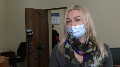 Як вихованці центру "Особлива дитина" ІD-картки робили Як вихованці центру "Особлива дитина" ІD-картки робили