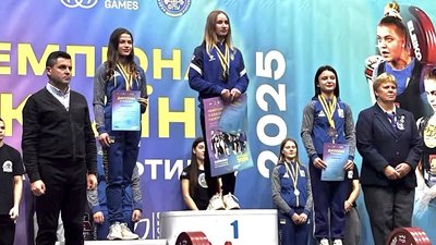 Оксана Мотрунчик на чемпіонаті України з пауерліфтингу