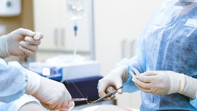 За два з половиною місяці лікарні Миколаєва надали допомогу понад 1100 пораненим