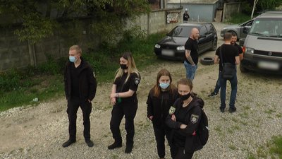 Адвоката гаражного кооперативу «Соколи» облили зеленкою Адвоката гаражного кооперативу «Соколи» облили зеленкою