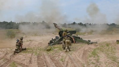 На Житомирщині бійці 26 бригади передали премію за перемогу в змаганнях на лікування дитини На Житомирщині бійці 26 бригади передали премію за перемогу в змаганнях на лікування дитини