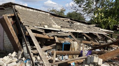Вбивства, викрадення людей та розбій. Жителі Високопілля на Херсонщині розповіли, як пережили окупацію Вбивства, викрадення людей та розбій. Жителі Високопілля на Херсонщині розповіли, як пережили окупацію