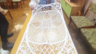Прикраса до зимових свят. Миколаївська майстриня розповіла про створення витинанок Прикраса до зимових свят. Миколаївська майстриня розповіла про створення витинанок