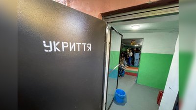 Укриття в одному з навчальних закладів Прилук Укриття в одному з навчальних закладів Прилук