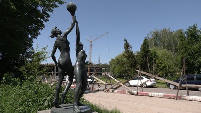 Нічийні скульптури Нічийні скульптури