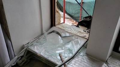 Війська РФ обстріляли Херсонський художній музей Війська РФ обстріляли Херсонський художній музей