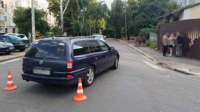 У Житомирі поліція розслідує ДТП, внаслідок яких травмувалися дві пенсіонерки