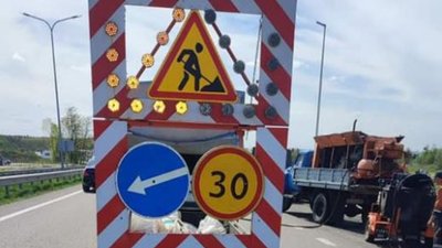На Волині продовжують "ямковий" ремонт дороги державного значення