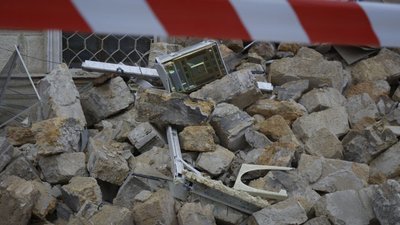 В Одесі обвалився будинок, на якому раніше з'явилася тріщина В Одесі обвалився будинок, на якому раніше з'явилася тріщина