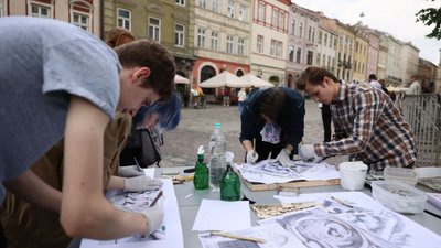У Чернівцях відкриють виставку "Окупована спадщина"
