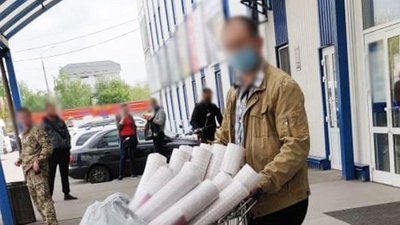 У Чернігові поліція склала протокол за порушення карантину на директора магазину будматеріалів У Чернігові поліція склала протокол за порушення карантину на директора магазину будматеріалів