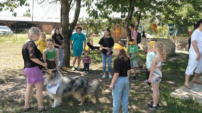 На Вінниччині організували каністерапія для дітей з інвалідністю та переселенців На Вінниччині організували каністерапія для дітей з інвалідністю та переселенців