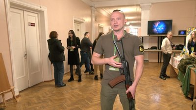 Волонтер Вадим Тєсунов Волонтер Вадим Тєсунов