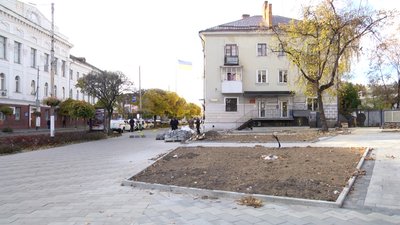 У Житомирі у сквері під час його реконструкції знайшли гранату
