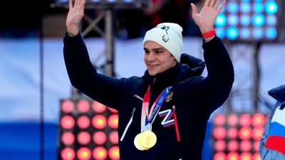 Титулований російський плавець втратив спонсора через підтримку війни в Україні