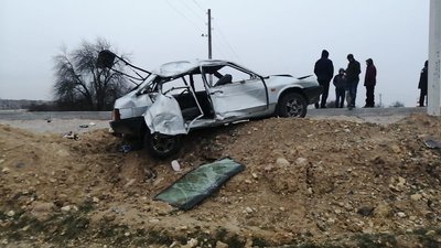 На Херсонщині п’яний водій не справився із керуванням і врізався в електроопору – загинув пасажир На Херсонщині п’яний водій не справився із керуванням і врізався в електроопору – загинув пасажир