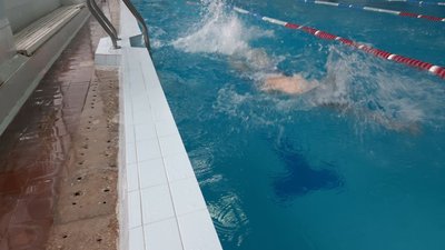 У Тернополі відбувається обласний чемпіонат з плавання