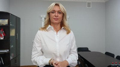 Виїзд за кордон депутаток місцевих рад: як реагують на скасування заборони на Волині Виїзд за кордон депутаток місцевих рад: як реагують на скасування заборони на Волині