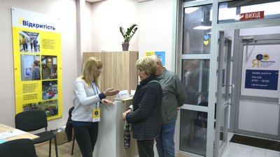 Осередок рідного міста: як у Черкасах працює центр "Я – Маріуполь"