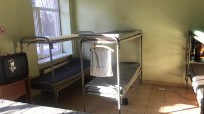 Кімната для сну в Львівському центрі нічного перебування Кімната для сну в Львівському центрі нічного перебування