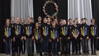 Фестиваль патріотичної пісні влаштували у школі №35 Кропивницького
