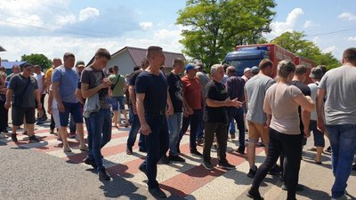 На Кіровоградщині гірники уранових шахт відмовилися спускатися в забій