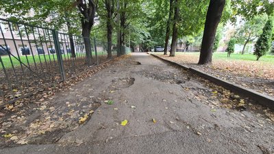 На проспекті Незалежності планують відремонтувати міжбудинковий проїзд за 4,3 млн грн