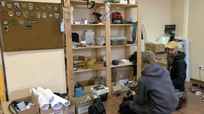 Школа пілотування дронів у Черкасах навчає військових та цивільних Школа пілотування дронів у Черкасах навчає військових та цивільних