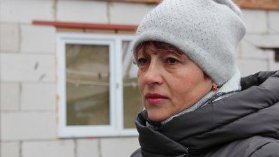 Власниці пошкодженого снарядом житла у Сумах відмовляють у компенсації витрачених на ремонт коштів Власниці пошкодженого снарядом житла у Сумах відмовляють у компенсації витрачених на ремонт коштів