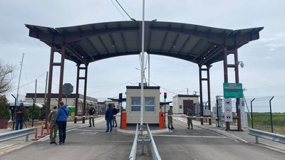 Іноземні делегації на адмінмежі Херсонщини із окупованим Кримом - підтримка суверенітету України