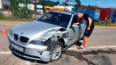 На Буковині в аварії травмувалися троє людей