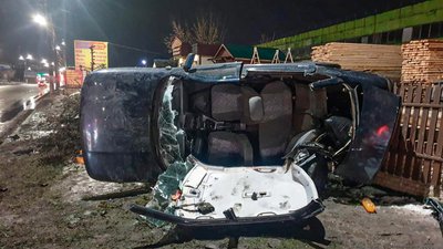 У Мелітополі внаслідок ДТП загинув 35-річний чоловік та постраждав підліток. Водій був напідпитку