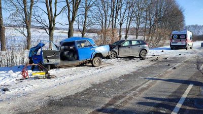 На Вінниччині внаслідок аварії загинули дві людини На Вінниччині внаслідок аварії загинули дві людини