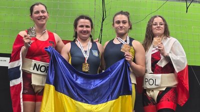  Карина Колесник здобула золото на Чемпіонаті світу з сумо
