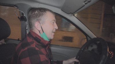 Тернополянин облаштував караоке в таксі Тернополянин облаштував караоке в таксі