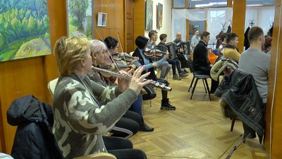 Репетиція щедрівки пісенно-танцювального ансамблю "Полтава" Репетиція щедрівки пісенно-танцювального ансамблю "Полтава"
