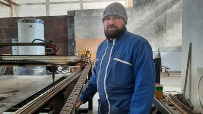 Два брати з Тернополя виготовляють каремати і буржуйки