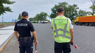 На Черкащині за день упіймали 13 перевізників-порушників