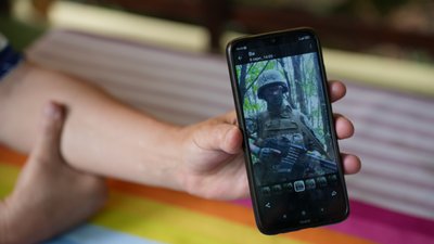 Двомісячне очікування: мати загиблого військового із Миколаєва чекає результати ДНК експертизи Двомісячне очікування: мати загиблого військового із Миколаєва чекає результати ДНК експертизи