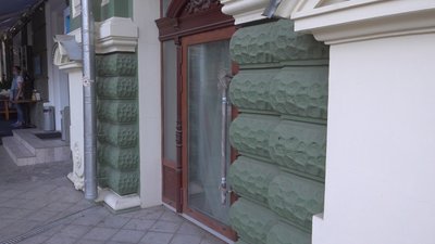 На будинку Русова в Одесі з'явилися тріщини На будинку Русова в Одесі з'явилися тріщини