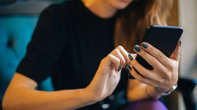 Шахраї в Інтернеті: двох жительок Чернігівщини ошукали майже на 340 тисяч гривень