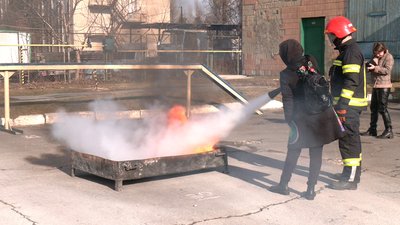 Рятувальники з рівнянами відпрацювали алгоритм дій під час евакуації