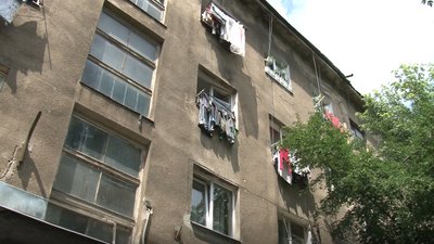 Протікає дах: мешканці гуртожитку в Ужгороді написали шість заяв до міськради Протікає дах: мешканці гуртожитку в Ужгороді написали шість заяв до міськради