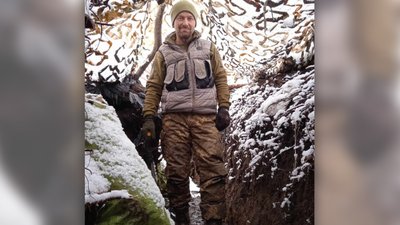 "За сльози матерів": боєць з Сум показав підписаний російський боєприпас, що "відмовився" розриватися "За сльози матерів": боєць з Сум показав підписаний російський боєприпас, що "відмовився" розриватися