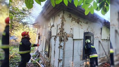 На Чернігівщині 79-річний чоловік згорів у власному будинку через коротке замикання електромережі