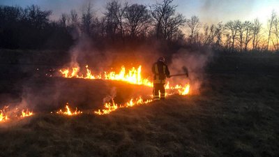 На Черкащині за добу сталося п'ять пожеж На Черкащині за добу сталося п'ять пожеж