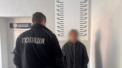 Поранила дівчину в живіт: у Берегові на Закарпатті затримали підозрювану жінку